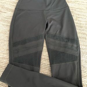 Lulu athletic tight